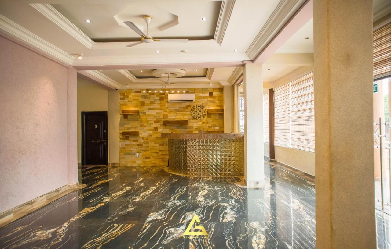 George Vee Hotel Ltd Kumasi Dış mekan fotoğraf