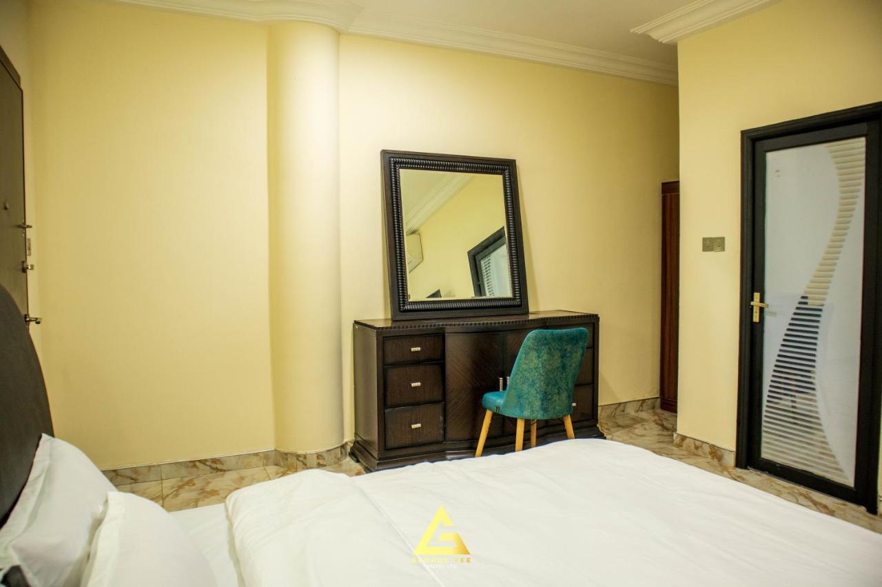 George Vee Hotel Ltd Kumasi Dış mekan fotoğraf